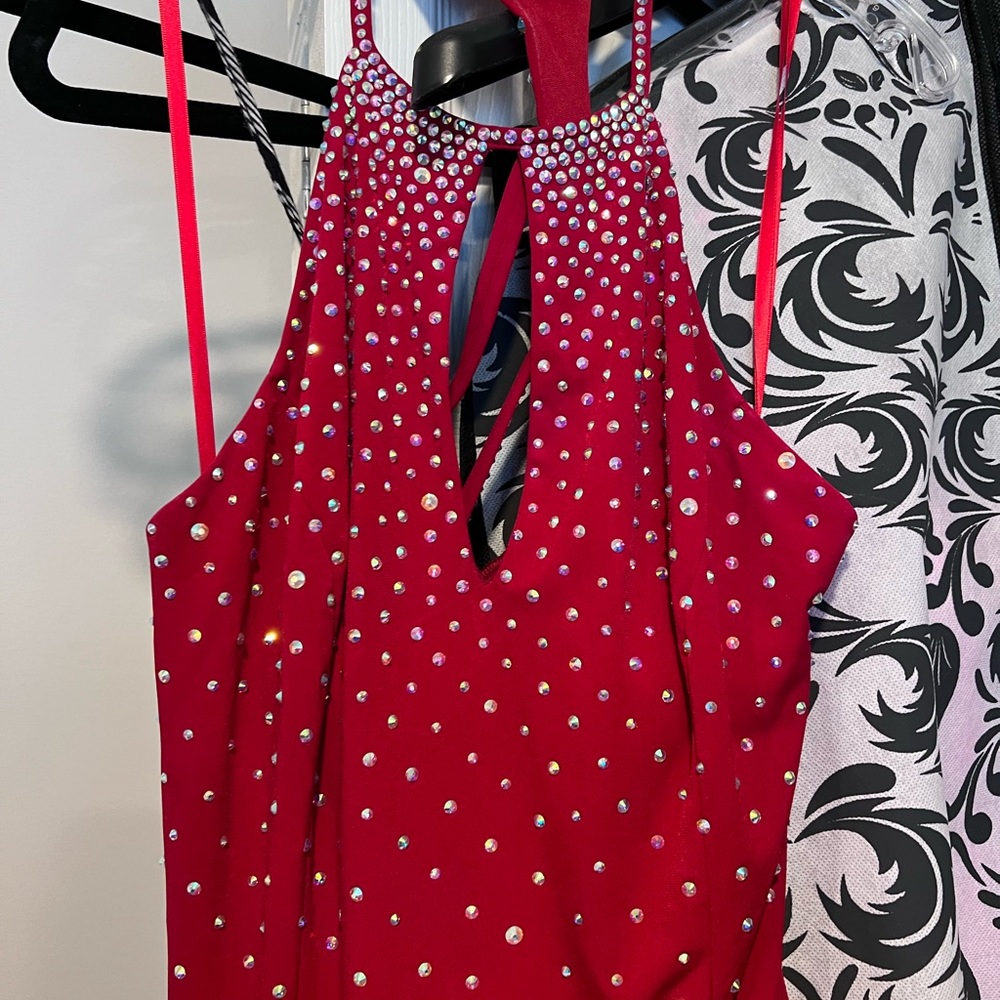 GORGEOUS JOVANI DRESS SIZE 12